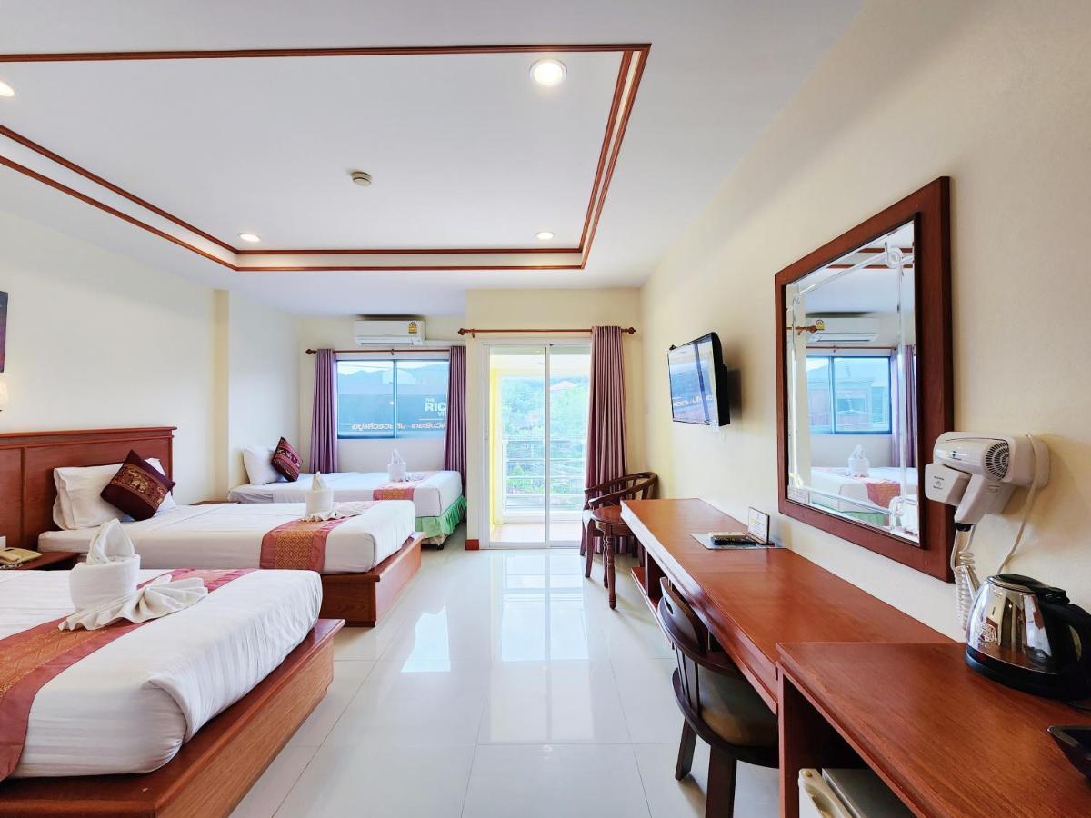 Phaithong Sotel Resort Chalong Ngoại thất bức ảnh