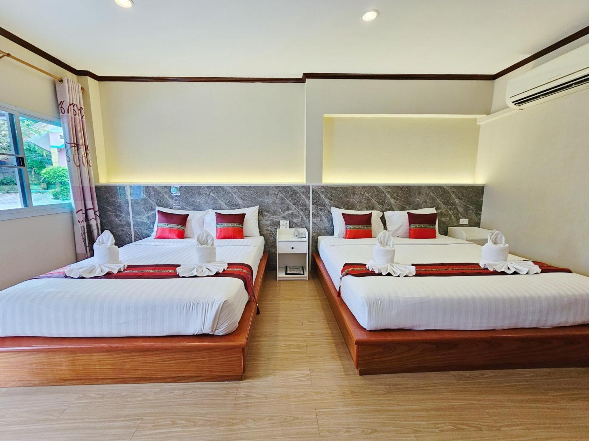 Phaithong Sotel Resort Chalong Ngoại thất bức ảnh